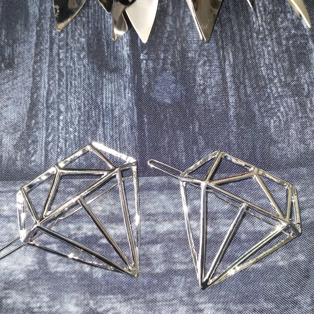 Diamond hair clip
